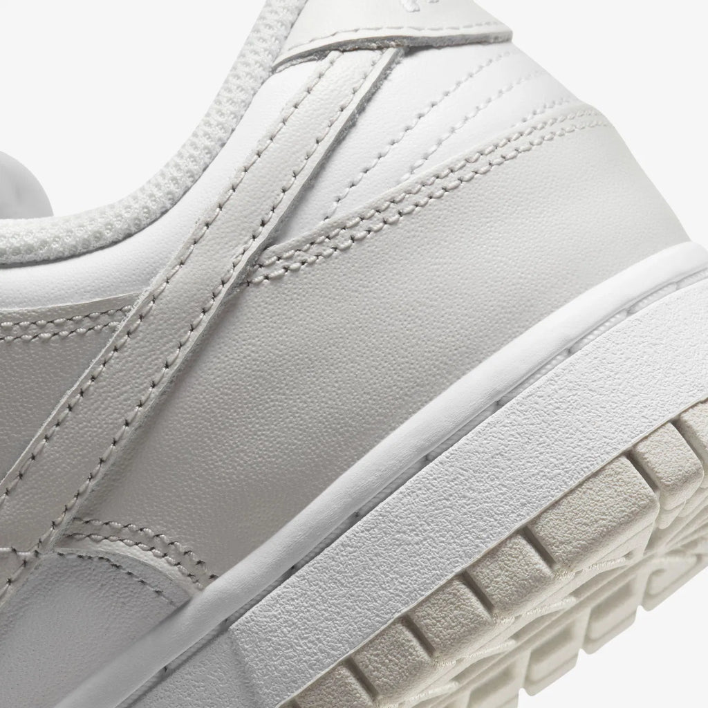 Nike Dunk Low Photon Dust