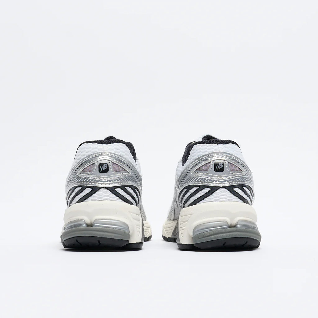 New Balance 860 V2 "Milky Way - Optic White"