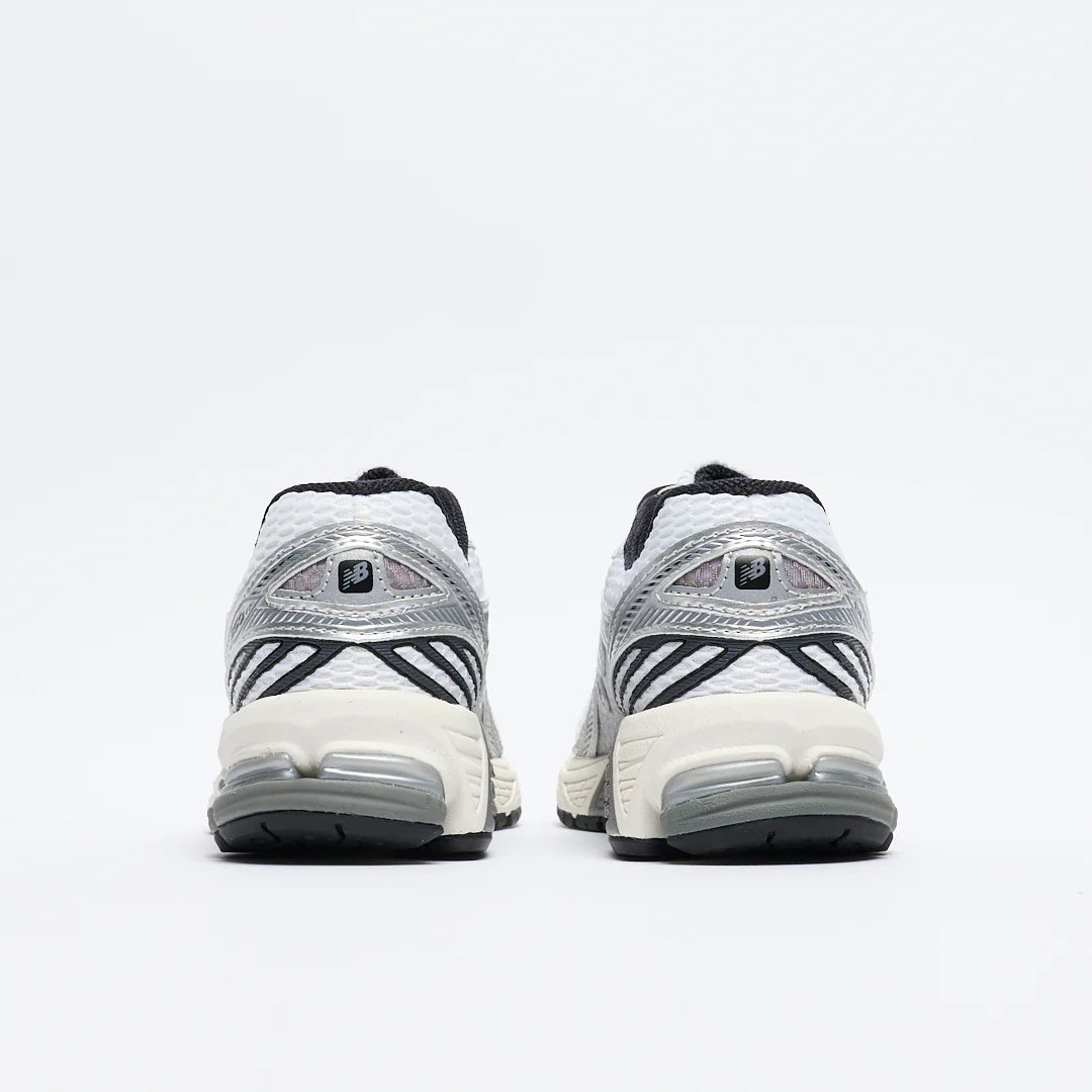 New Balance 860 V2 "Milky Way - Optic White"